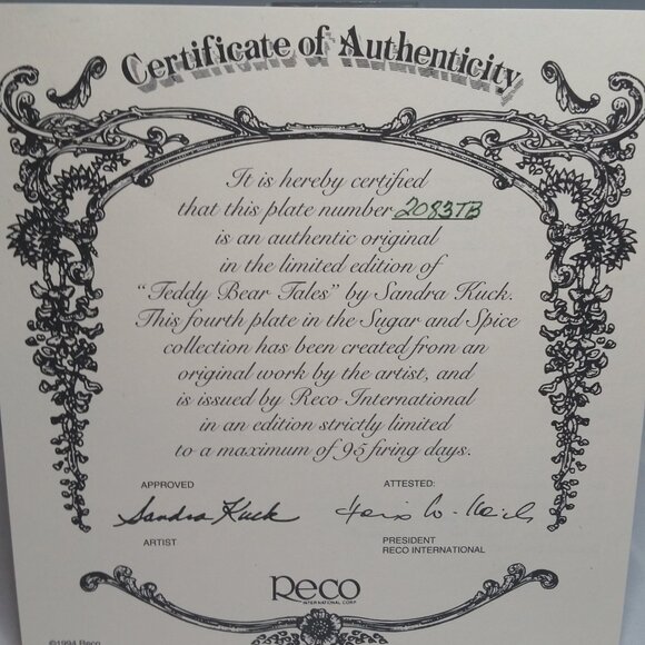 Sandra Kuck Collectors Plate - "Teddy Bear Tales" - Sugar and Spice - Picture 3 of 3